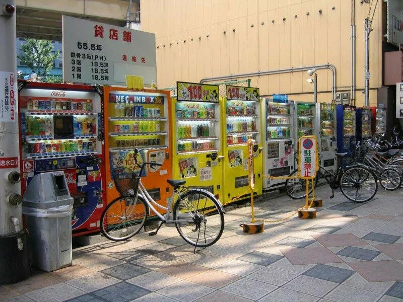 Japan 1 800x600 Торговые автоматы в Японии